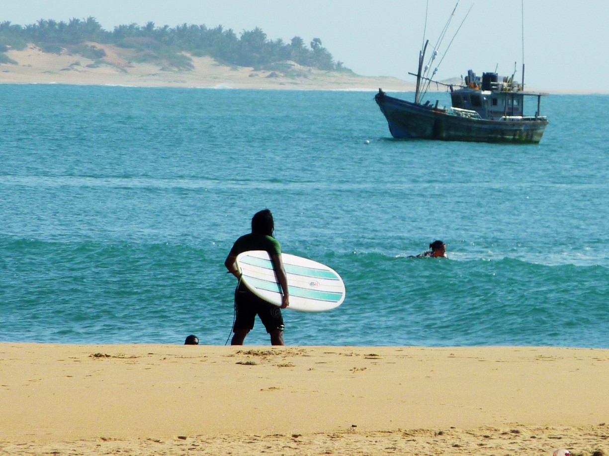 surf au sri lanka cote est