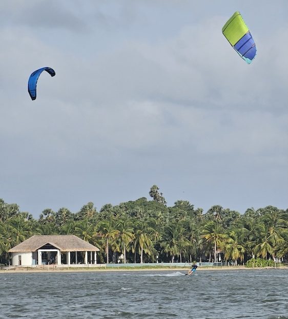 kitesurf sri lanka kalpitiya