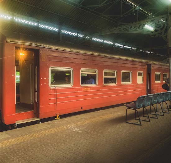 train au sri lanka