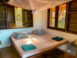 komari hilltop cabanas chambre
