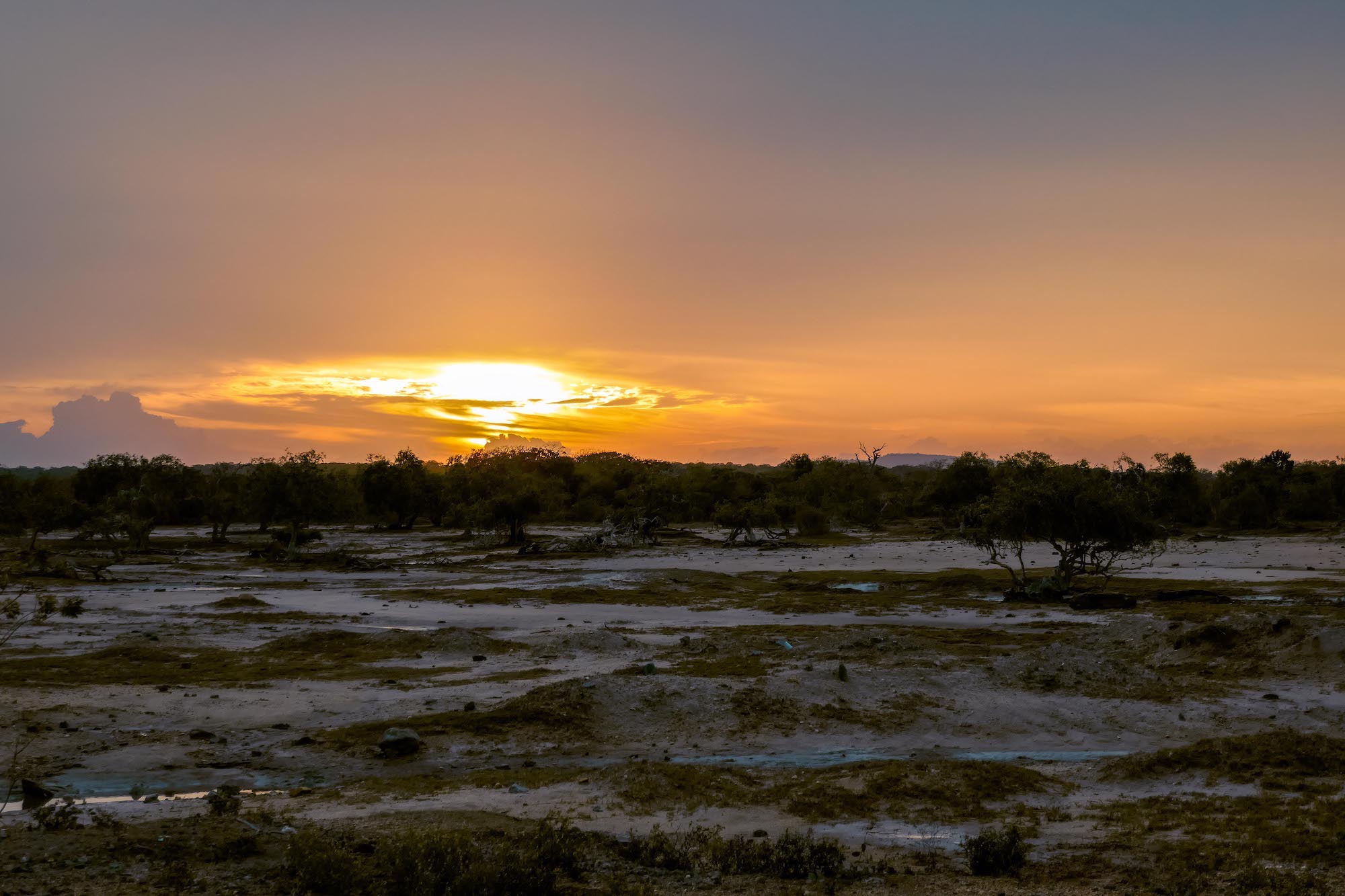 coucher de soleil à yala