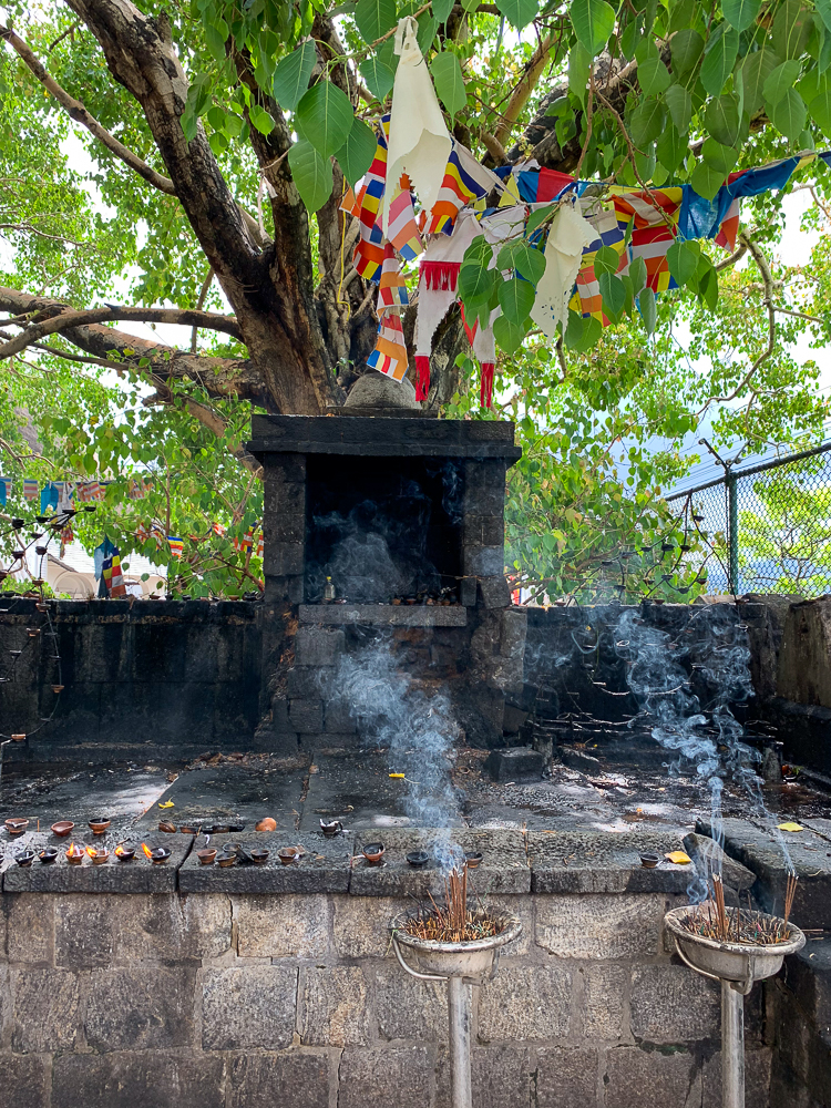 voyage virtuel : autel dambulla