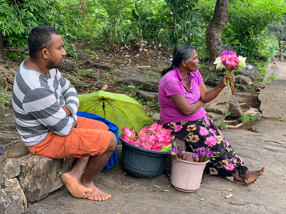 voyage virtuel : vendeur ambulant dambulla