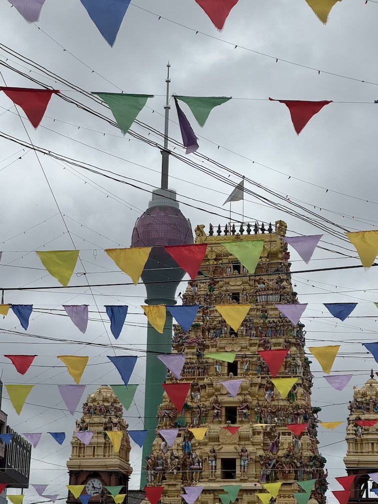 temple hindou combo slave island lotus tower
