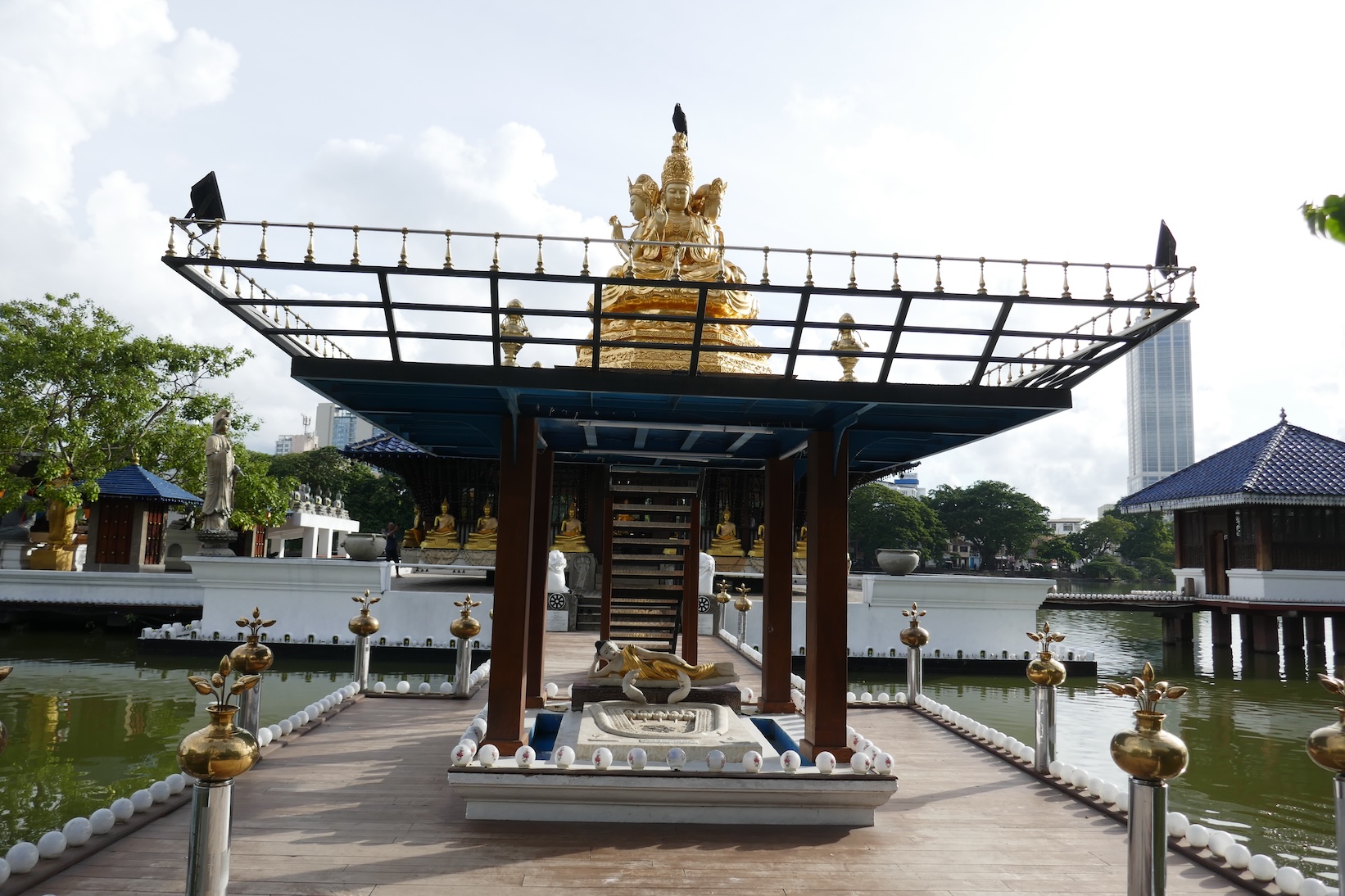 temple gangaramaya